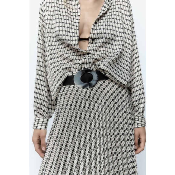 Zara pleated midi skirt - Picture 6 of 13